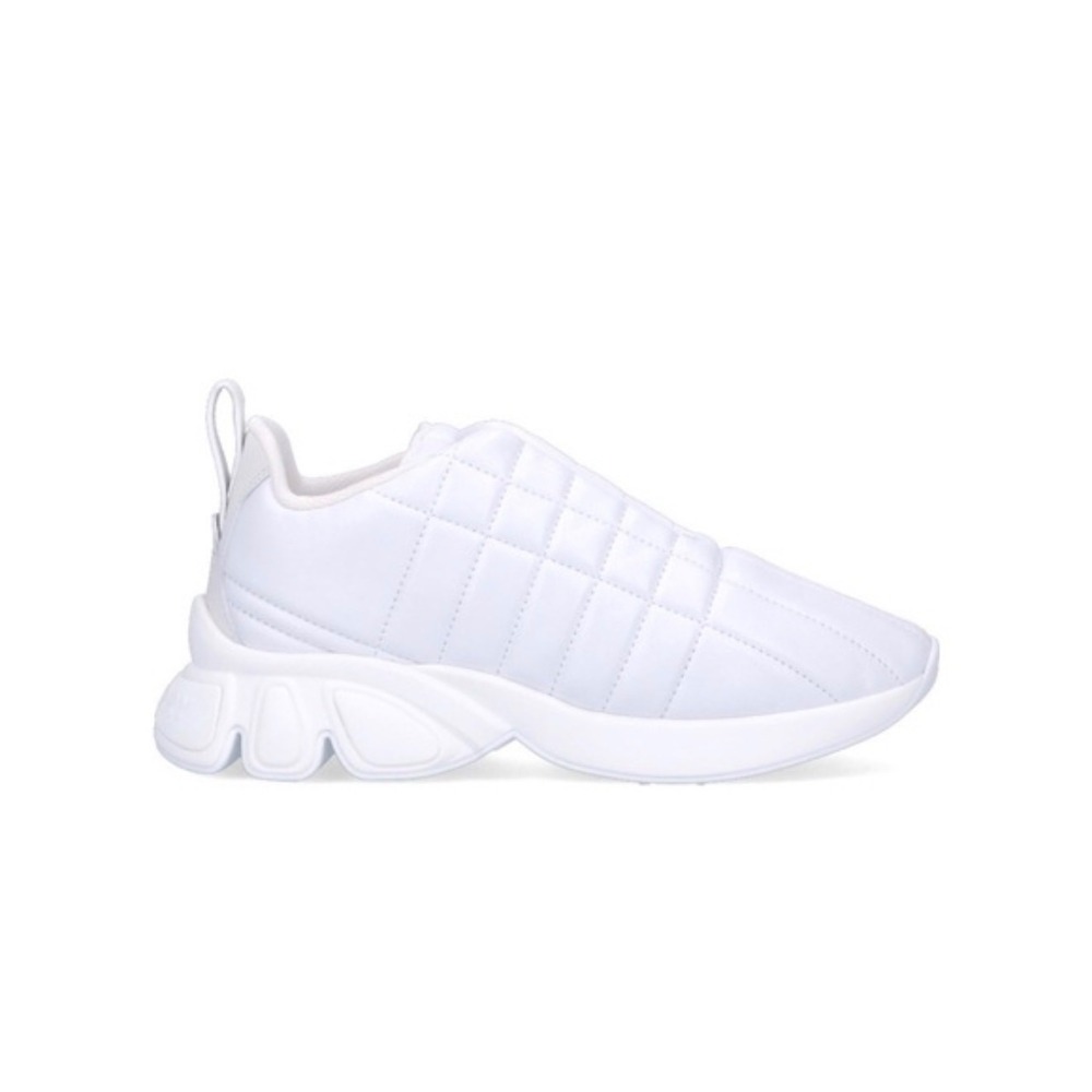 BURBERRY White Women's QuiltedCheck Leather‎ Low Top Sneakers 37.5 US 7.5